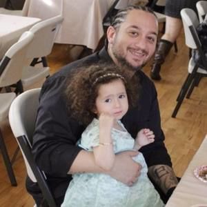 Meet your Posher, Travis